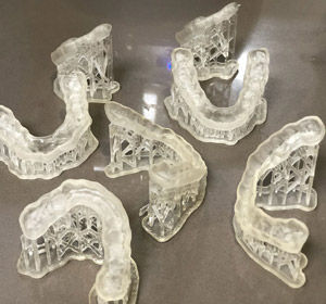 Férulas para el Bruxismo  Dentistas Arganzuela - Ortodoncia e implantes  Madrid - Clínica Dental Rocío Martínez Dentistas Arganzuela – Ortodoncia e  implantes Madrid – Clínica Dental Rocío Martínez